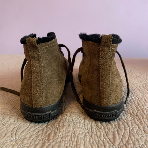 Size 8 (U.S.) women’s Miu Miu sneakers with crystals on the vamp - Picture 3 of 6